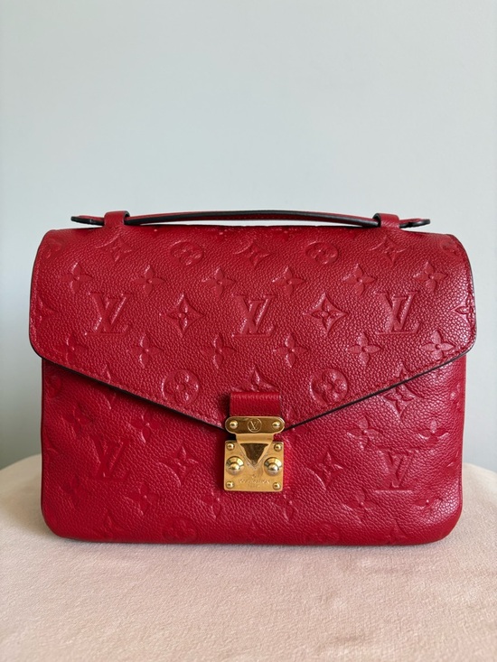 Louis Vuitton Handbags - Louis Vuitton Empreinte Pochette Metis - Cherry